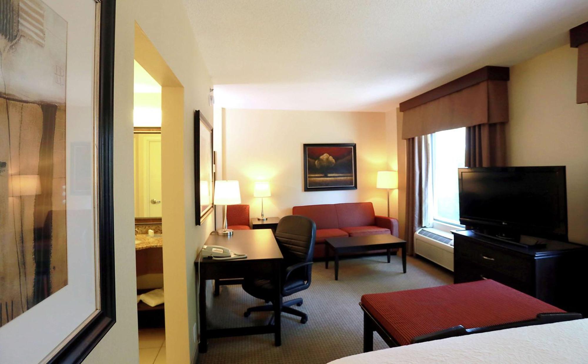 Hampton Inn & Suites Laval Zewnętrze zdjęcie