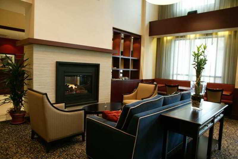 Hampton Inn & Suites Laval Zewnętrze zdjęcie